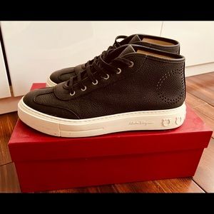 Salvatore Ferragamo Men Black and white sneakers.